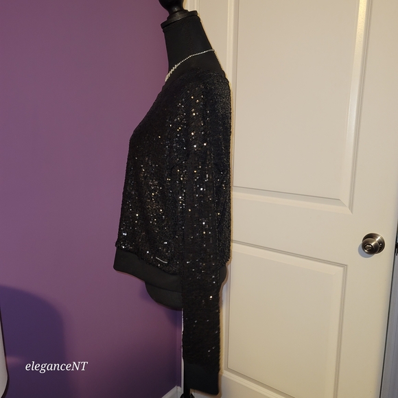 Calvin Klein Jeans Black Sequin Top Sz: L - Picture 3 of 9